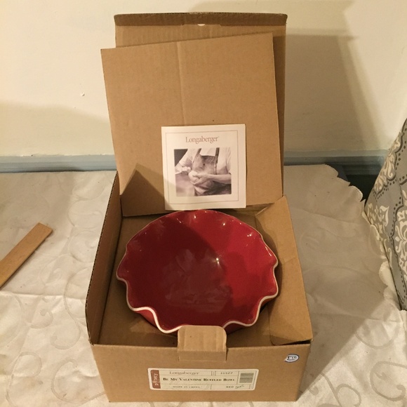 Longaberger Other - Longaberger 2005 Be My Valentine Ruffled Bowl